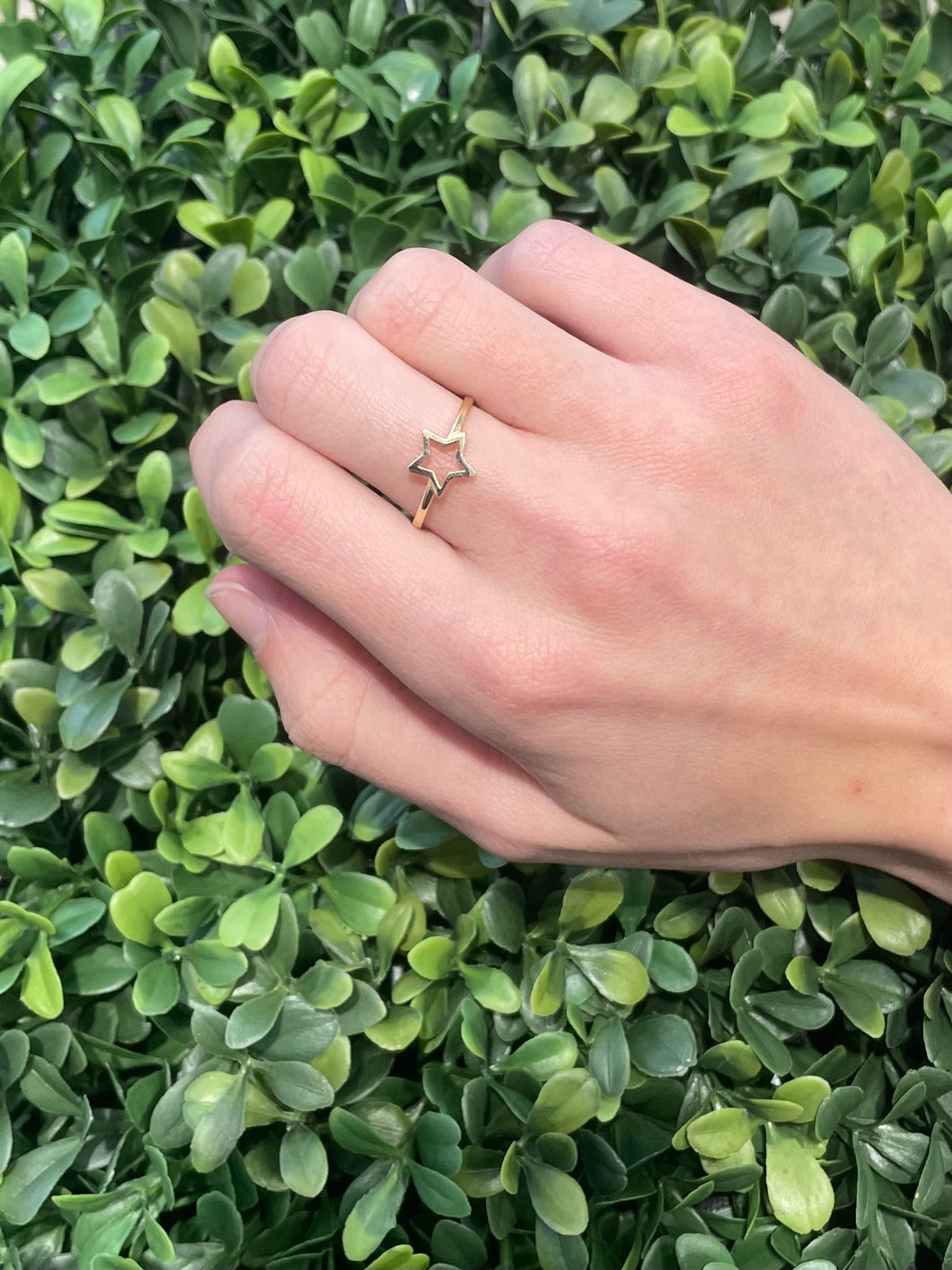 14K Yellow Gold Open Star Ring