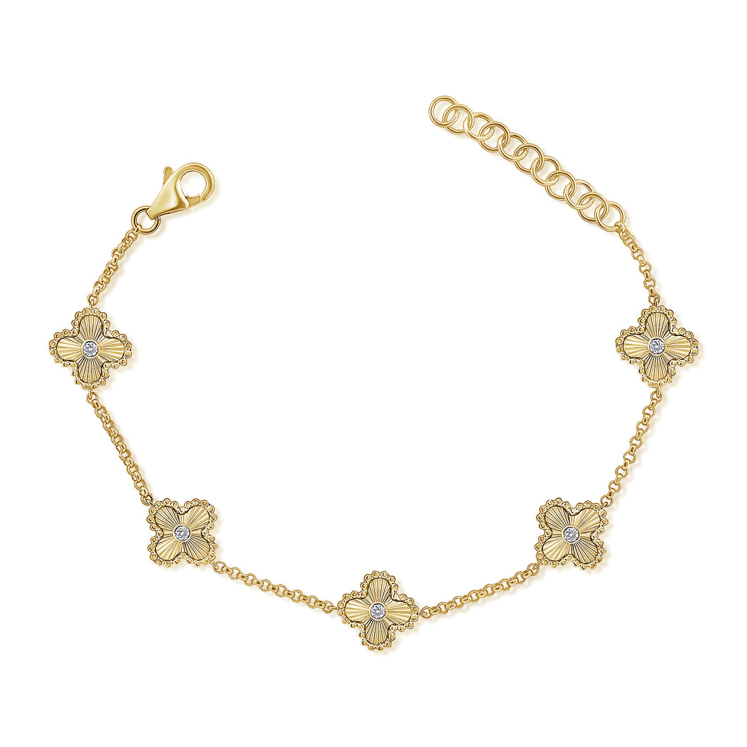 14K Yellow Gold Fluted Clover Diamond Center Bracelet